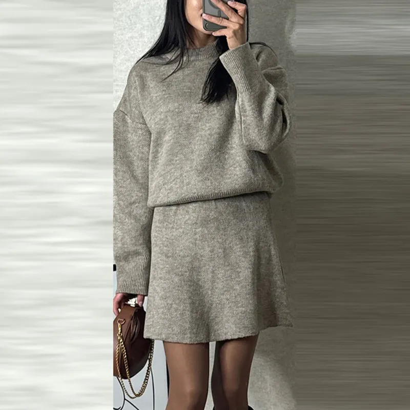 Women’s Knitwear Top A-Line Skirt Two-Piece Set Korean minimalist