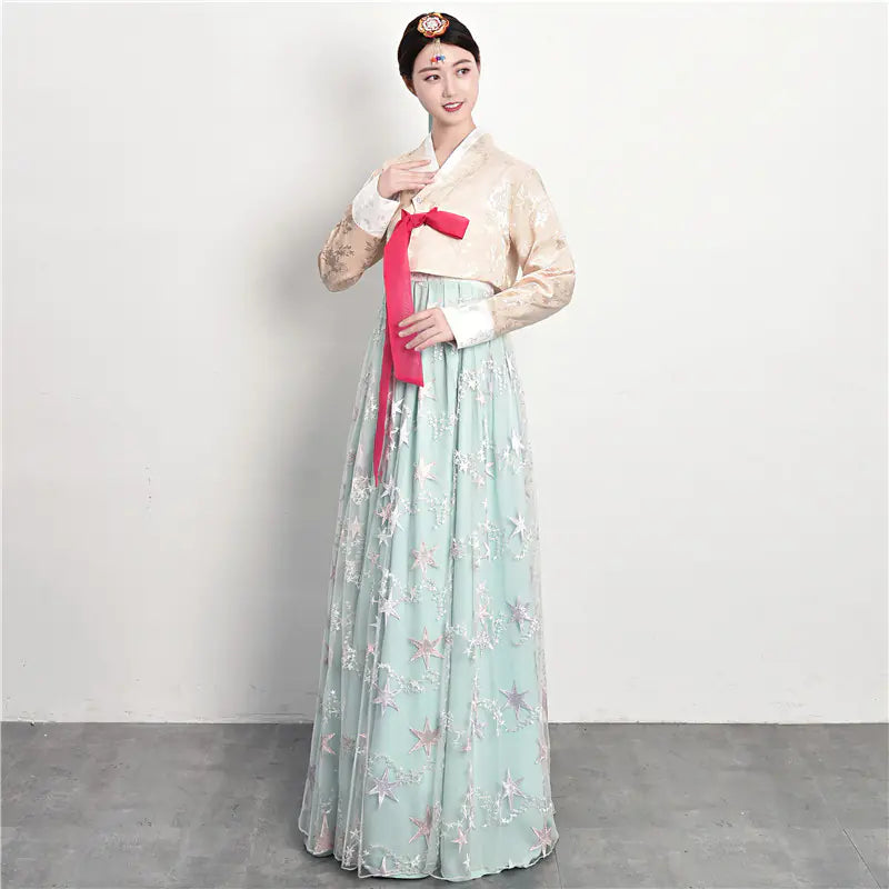 Traditional Court Korean Dance Dress – Ethnic Hanbok Performance Outfit for Cultural Events